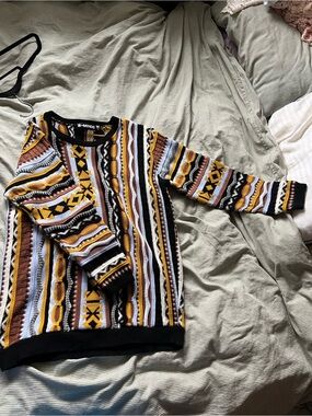 Men's Striped Geo Crewneck Sweater - Black, Brown, Yellow